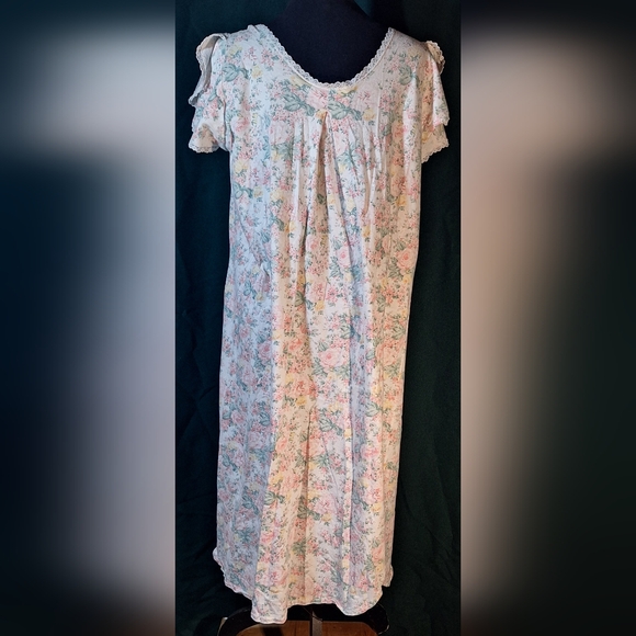 CAROLE HOCHMAN Nightgown - Picture 4 of 5